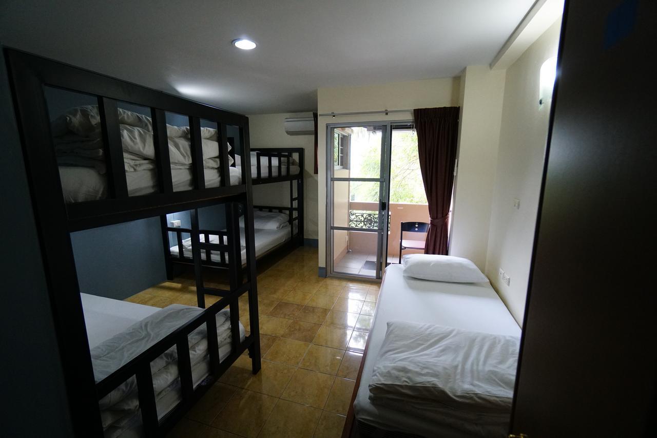 Just Sleep @Box Hostel Чиангмай Экстерьер фото